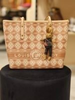 ⁦لويس كاردي منقوش⁩ - الصورة ⁦3⁩